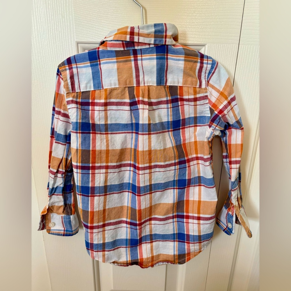 Button down shirt - Picture 3 of 3